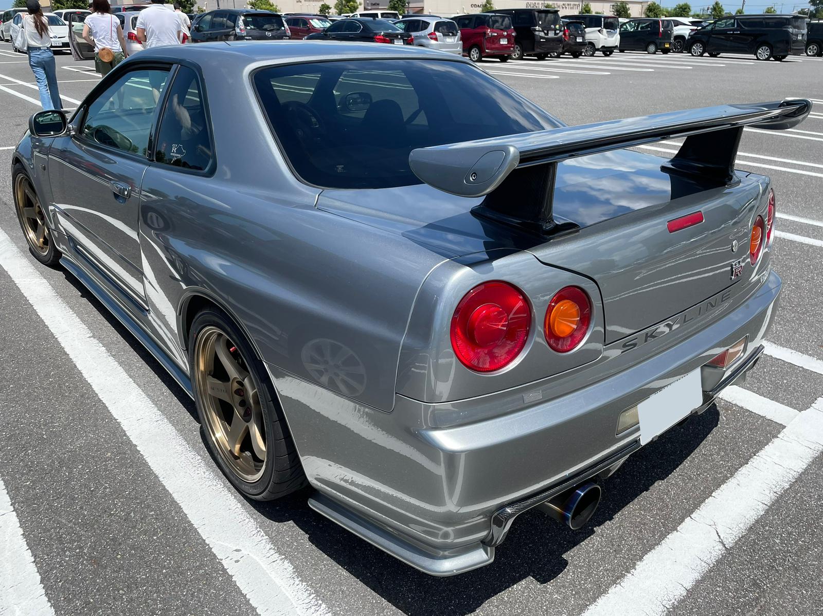 R34 GT-R V-Spec II NUR