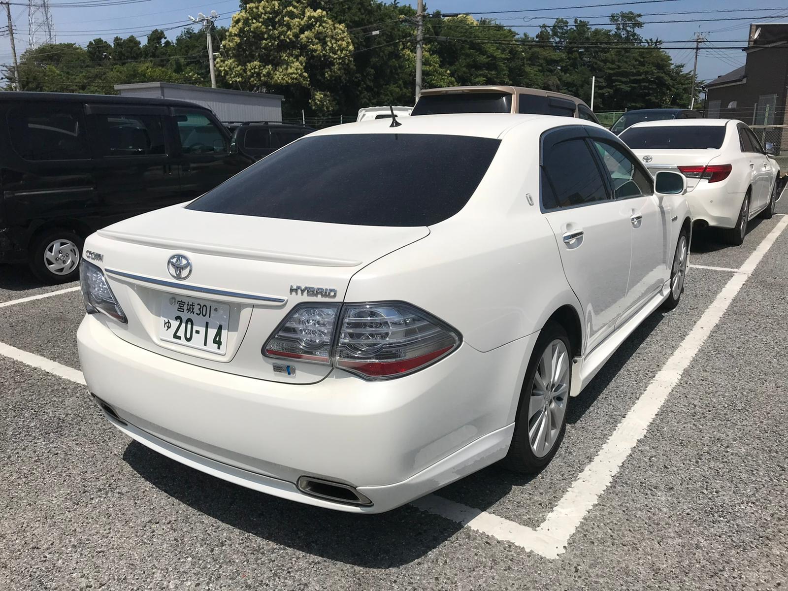 2009 Toyota Crown Hybrid